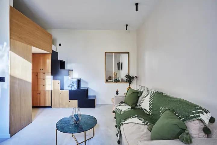 Loft Lumineux Avec Mezzanine 11 - 4p - Flat-guest Appartement *